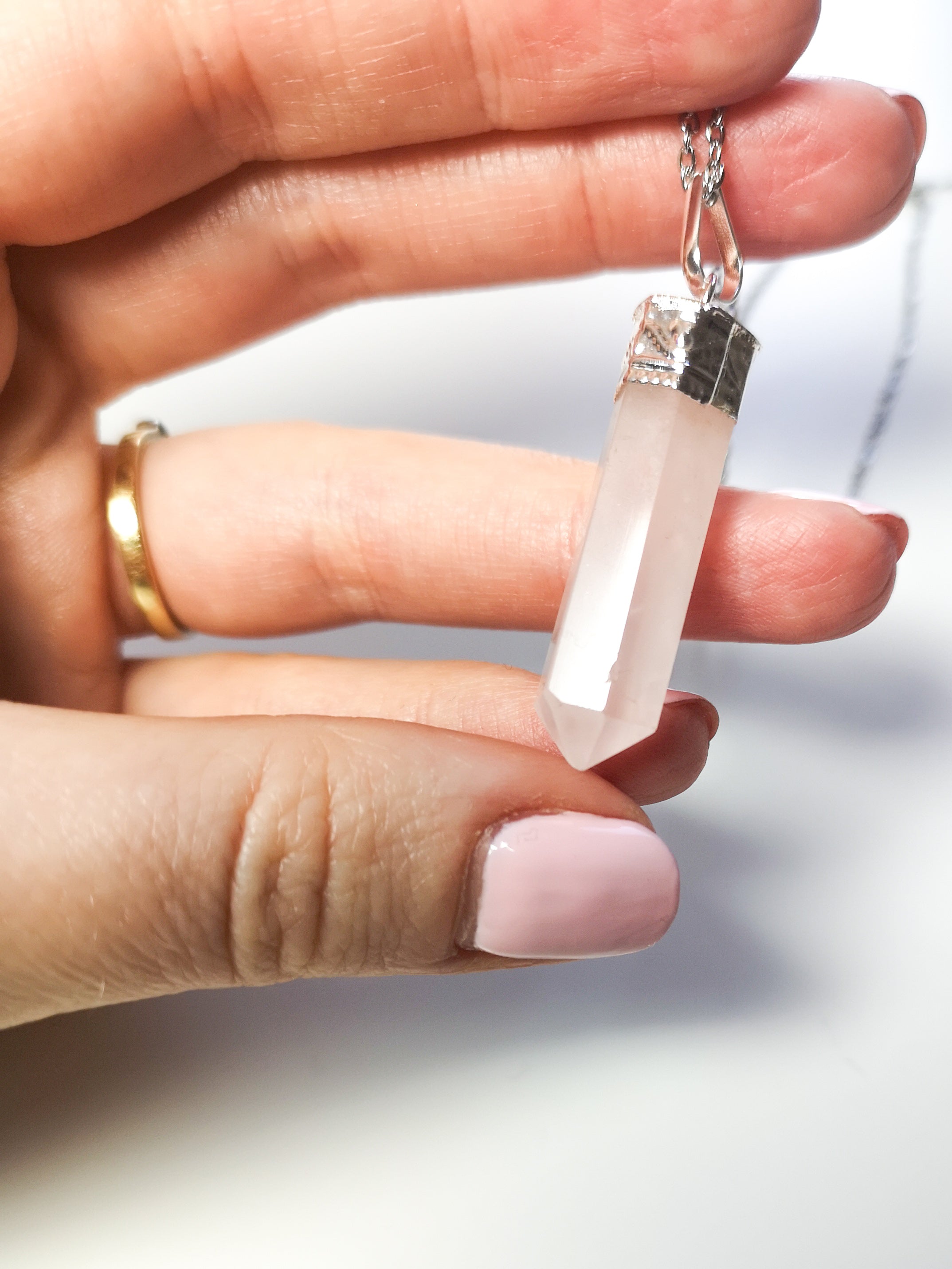 Rose quartz pendant crystal necklace